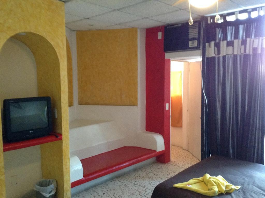 Hotel Arturo'S Zihuatanejo Eksteriør bilde
